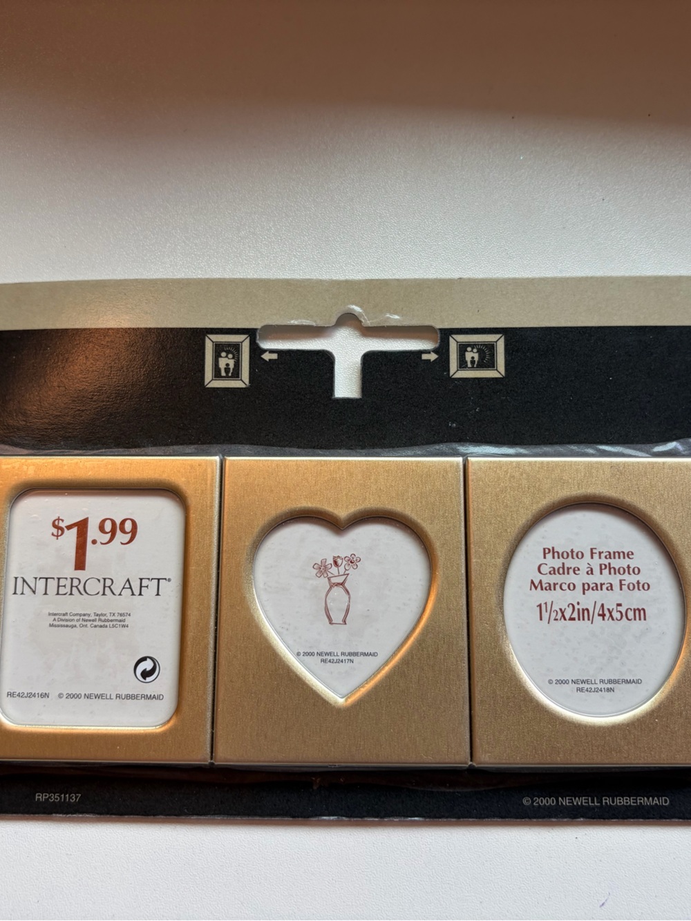 Intercraft Rubbermaid 2000s Gold Mini Photo Frame Trio - Heart, Square, Round